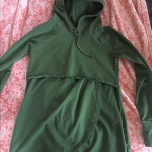 Latched Mama nursing top